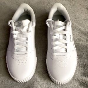 Puma “Carina L” White